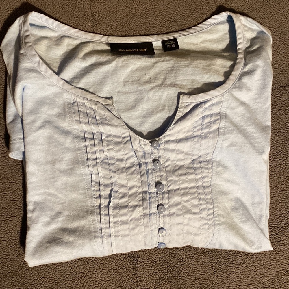 Avenue 3/4 sleep top NWOT